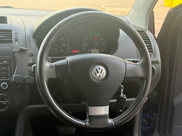Volkswagen Polo 1L Se Black #33