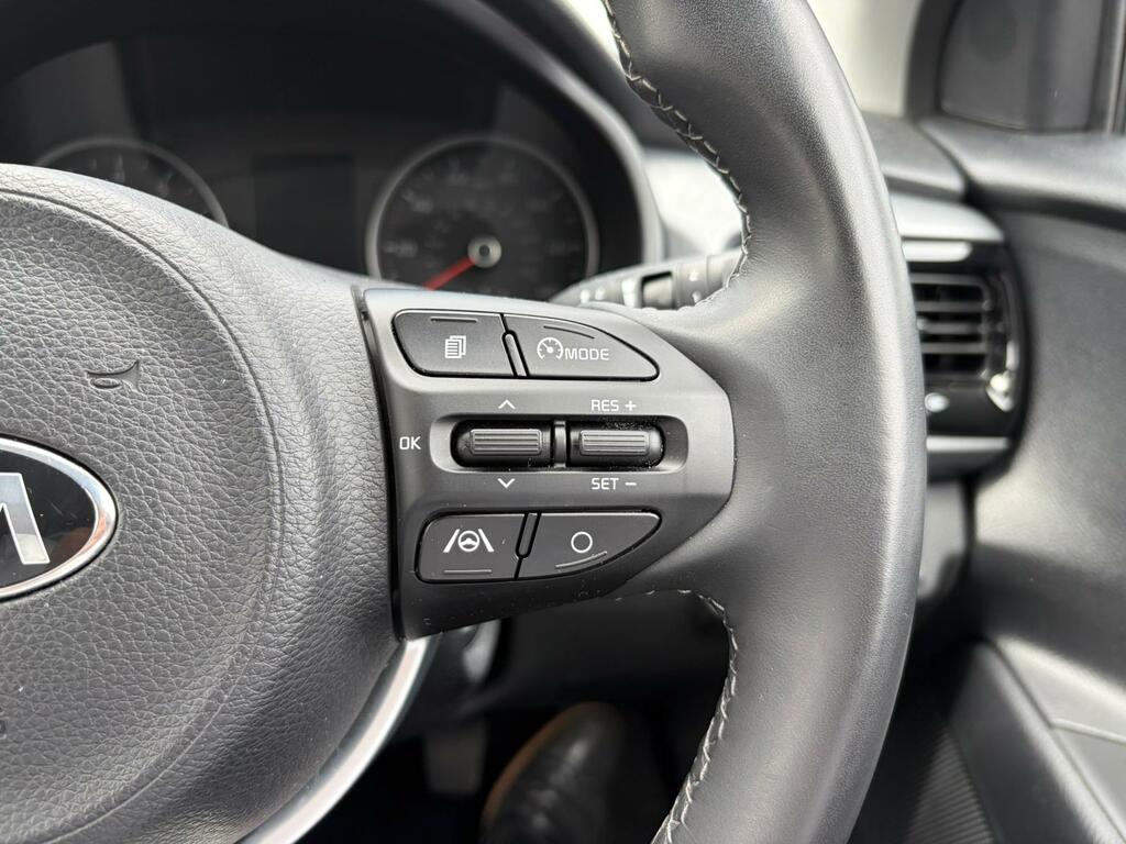 Kia RIO 1.0 T Gdi Mhev 3 Hatchback Hybrid Manua  #14