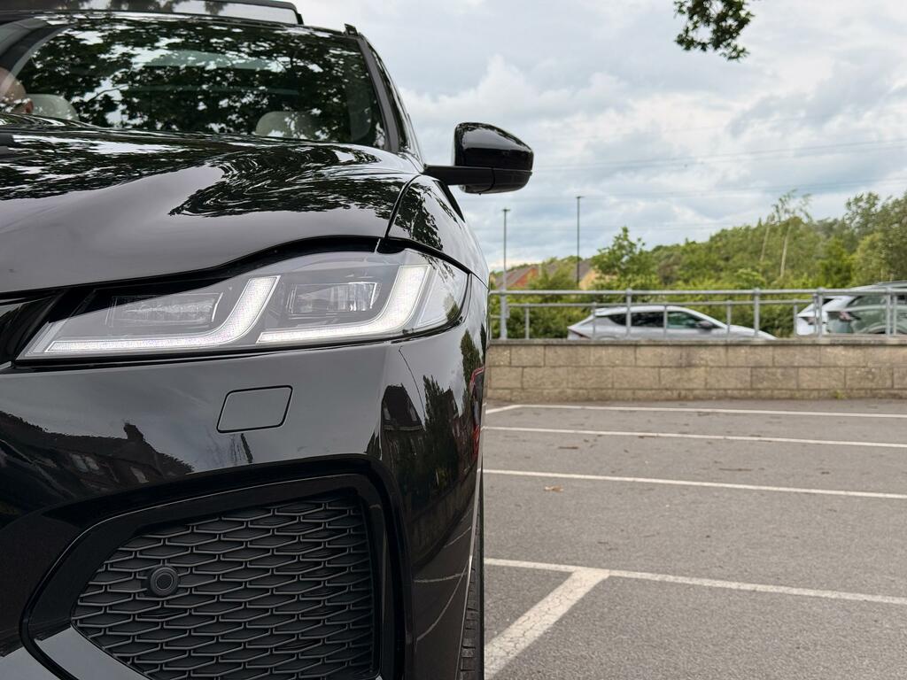 Jaguar F-Pace 2.0 D200 Mhev R-dynamic Hse Black 90Th Anniversary Black #5