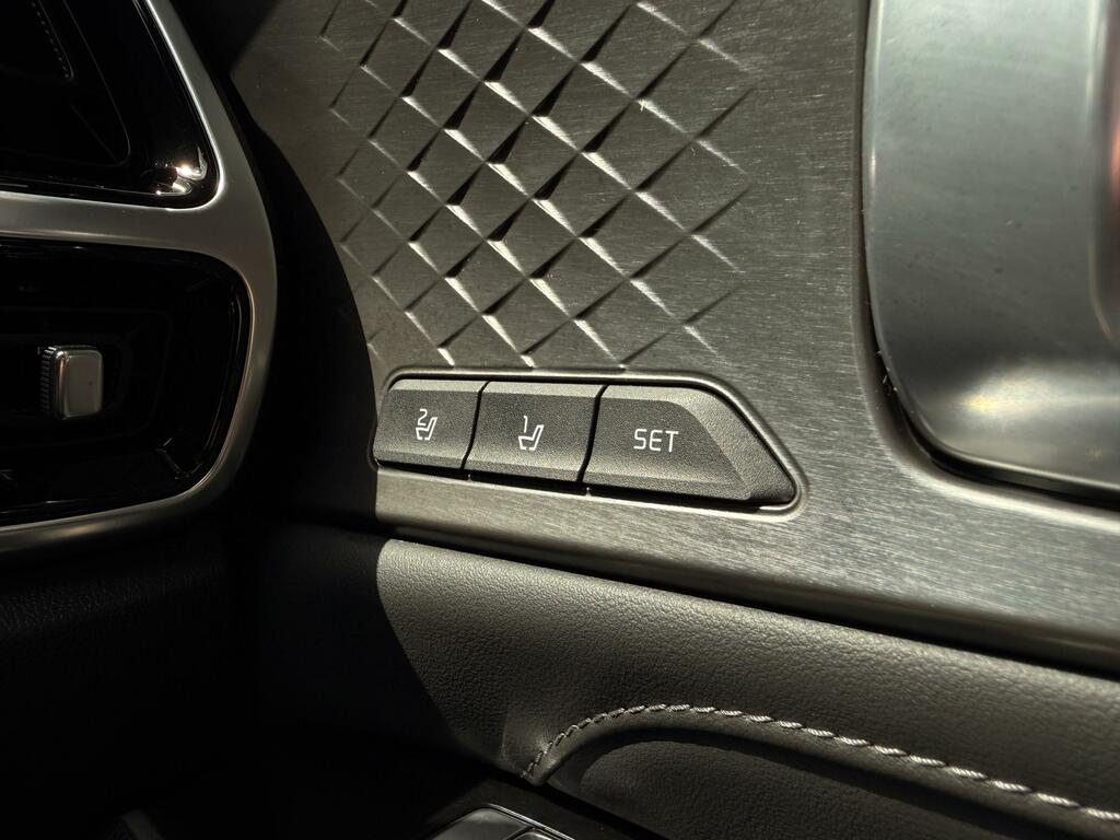 Kia Sorento 2.2 Crdi Vision Suv Dct Awd Euro 6 Ss Grey #31