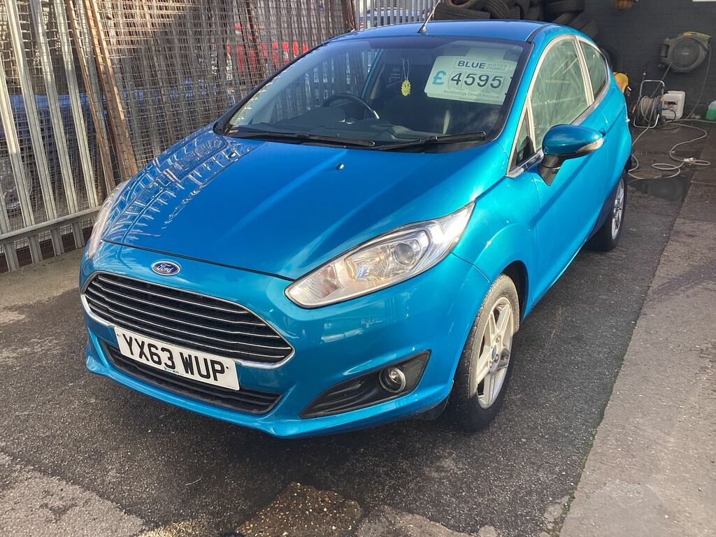 Ford Fiesta 1.2L Zetec Hatchback Euro 5 81 YX63WUP Blue #3
