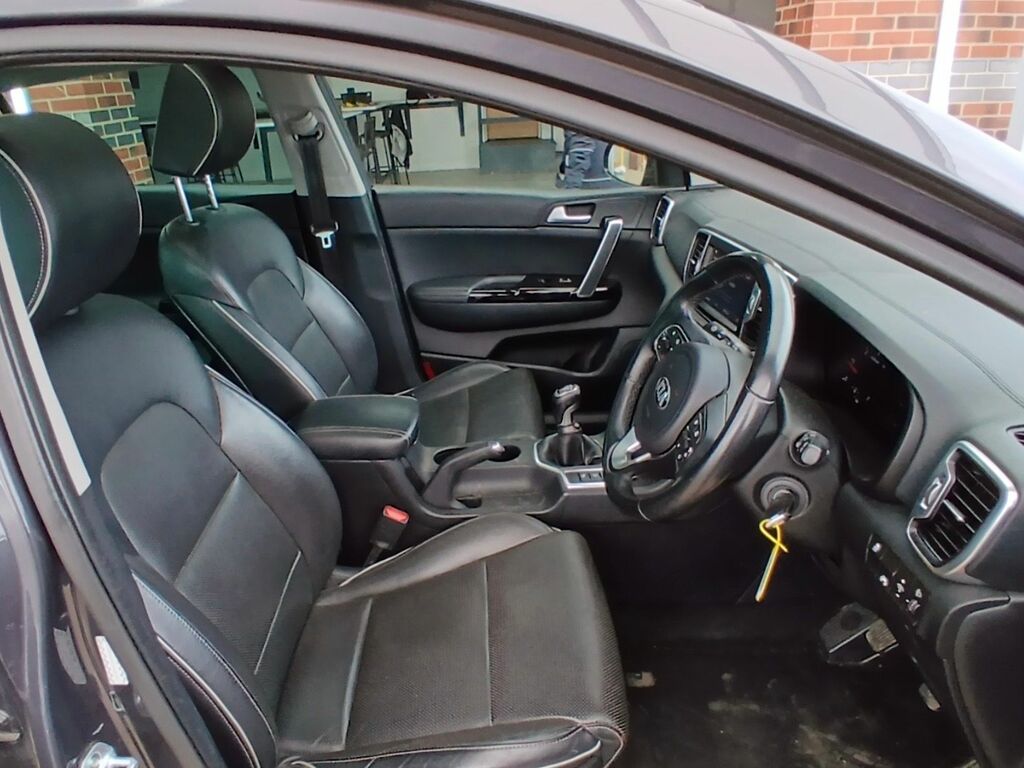 Kia Sportage 1.7 Crdi 3 Suv Euro 6 Ss 114 SK67OCP Silver #4