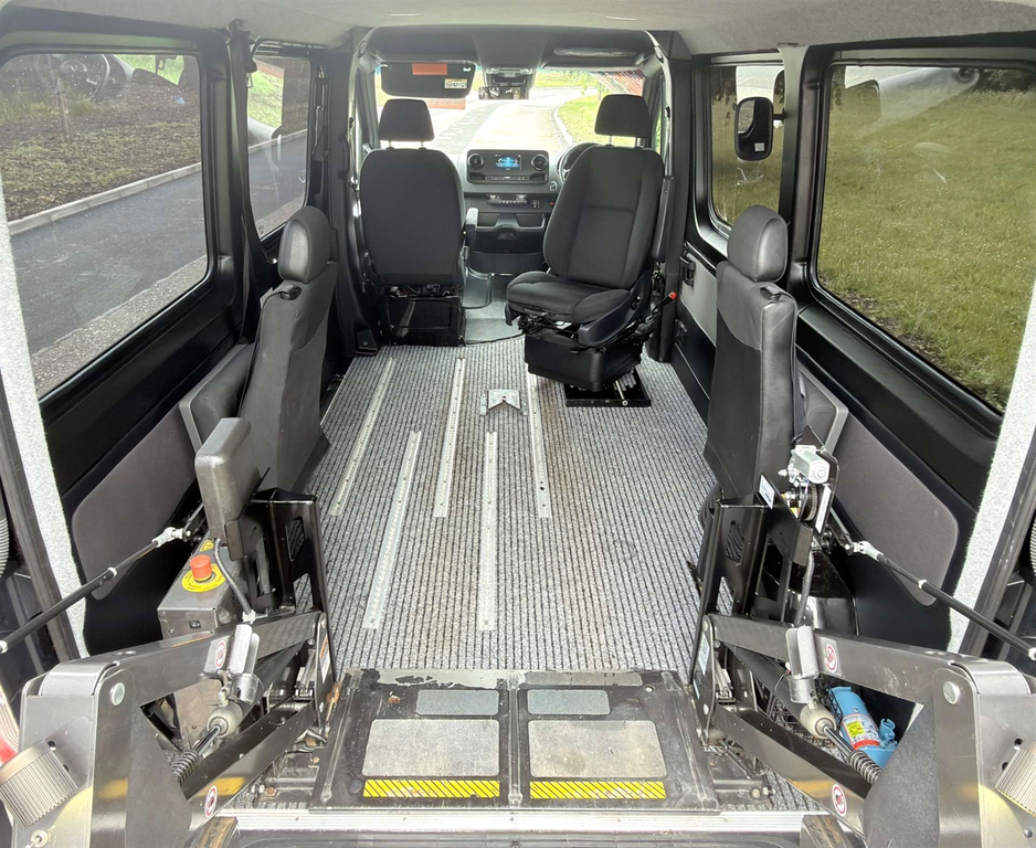 Mercedes-Benz Sprinter Driver Transfer Wheelchair Accessible Disabled V #6