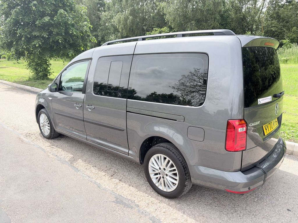 Volkswagen Caddy Maxi Life C20 Fold Flat Ramp Wheelchair Accessible Vehicle YY70MYD #4