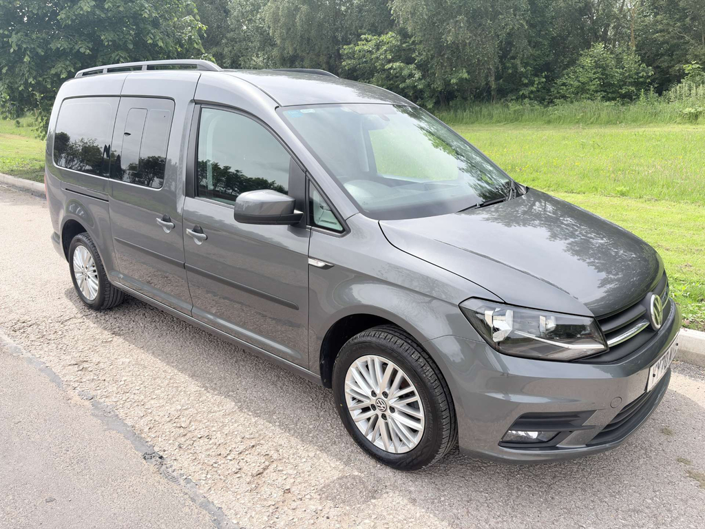 Volkswagen Caddy Maxi Life C20 Fold Flat Ramp Wheelchair Accessible Vehicle YY70MYD #2