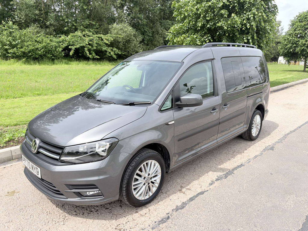 Volkswagen Caddy Maxi Life C20 Fold Flat Ramp Wheelchair Accessible Vehicle YY70MYD #3