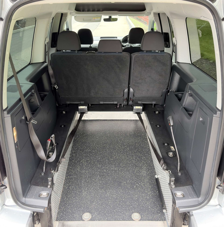 Volkswagen Caddy Maxi Life C20 Wheelchair Accessible Vehicle Disabled Mobilit #6