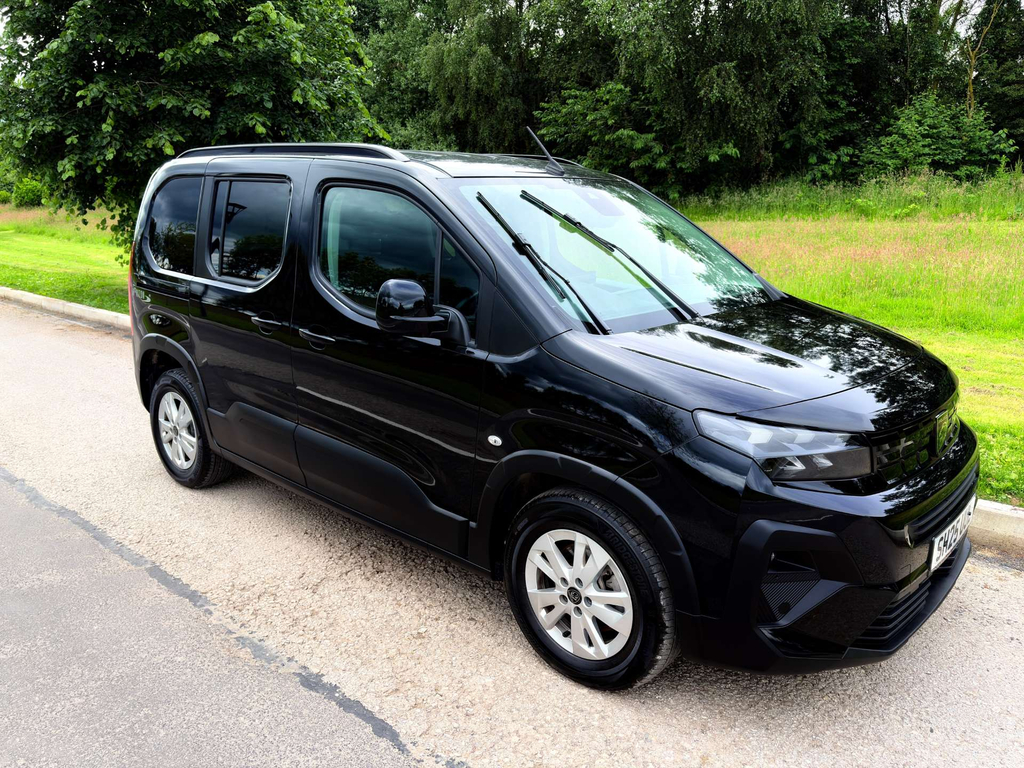 Peugeot Rifter Horizon Hdi Very Low Miles Wheelchair Accessible