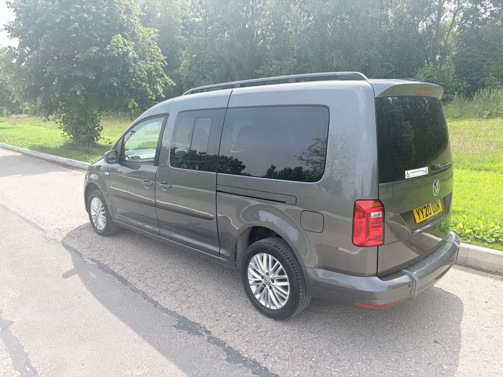 Volkswagen Caddy Maxi Life Allied Wheelchair Accessible Vehicle #4