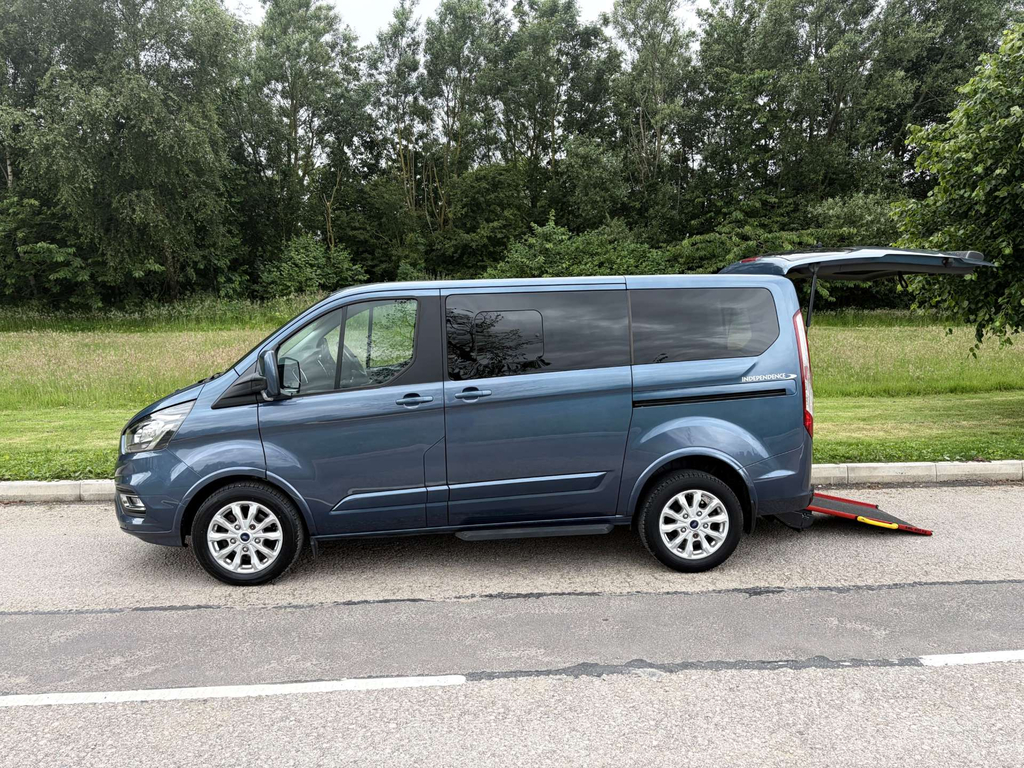 Ford Tourneo Custom Titanium Wheelchair Accessible Vehicle Wav Disable SF21FNW