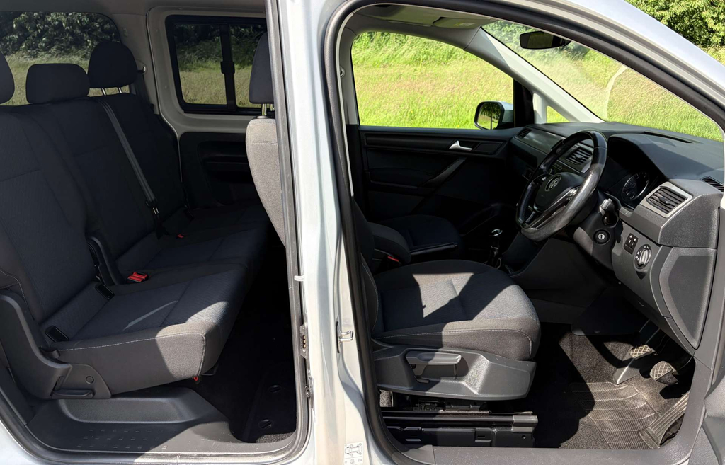 Volkswagen Caddy Maxi Life 2021 21 2.0 #7