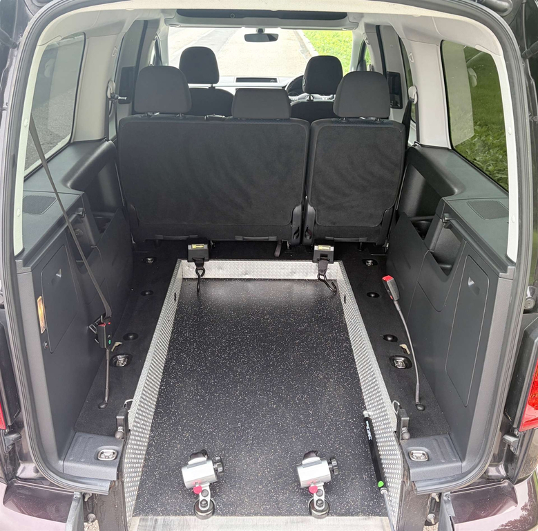 Volkswagen Caddy Maxi Life Low Mileage Wheelachair Accessibel Vehicle Wav D #6