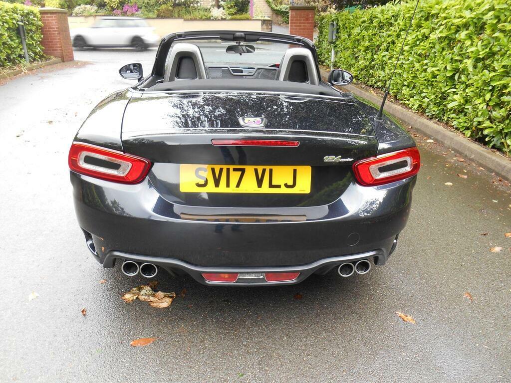 Abarth 124 Spider Black #7