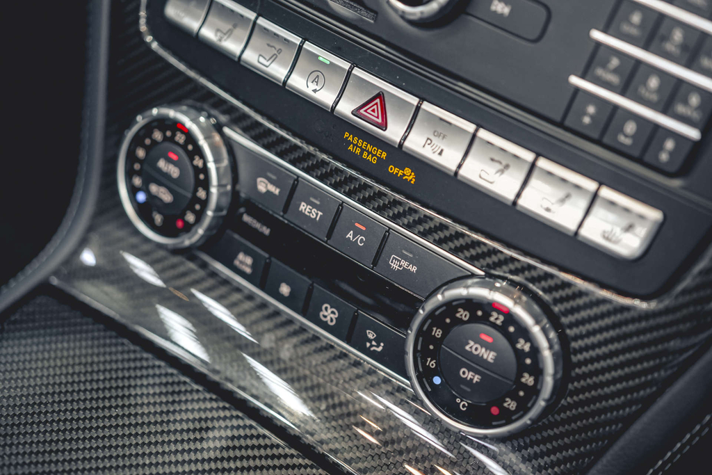 Mercedes-Benz SL Class Automatic Black #26