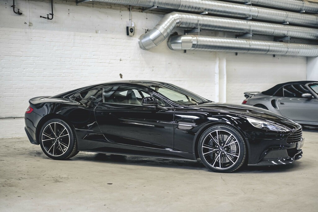 Aston Martin Vanquish V12 Auto Black #5