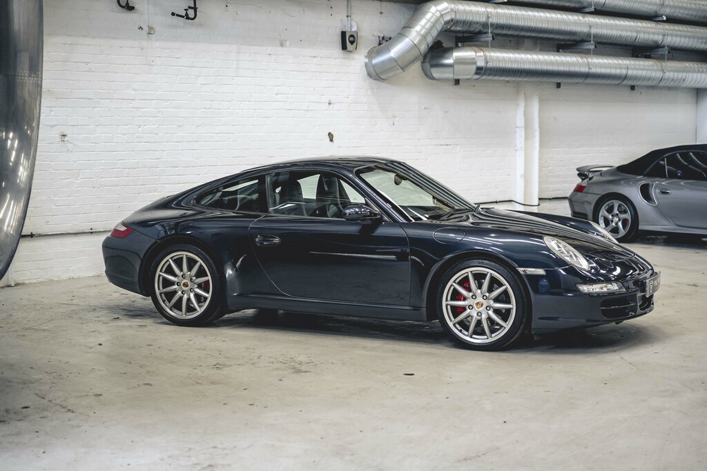 Porsche 911 997 Carrera C2s #5
