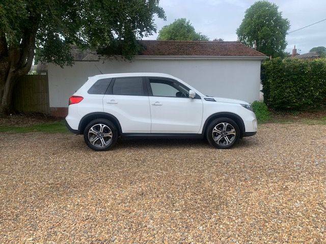 Suzuki Vitara 1.6 Sz5 Allgrip White