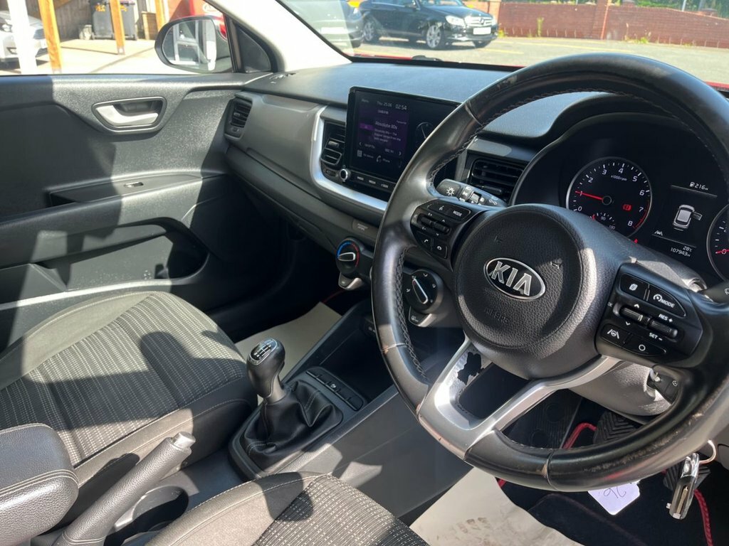 Kia Stonic 1L 2 WJ21LRK Red #2
