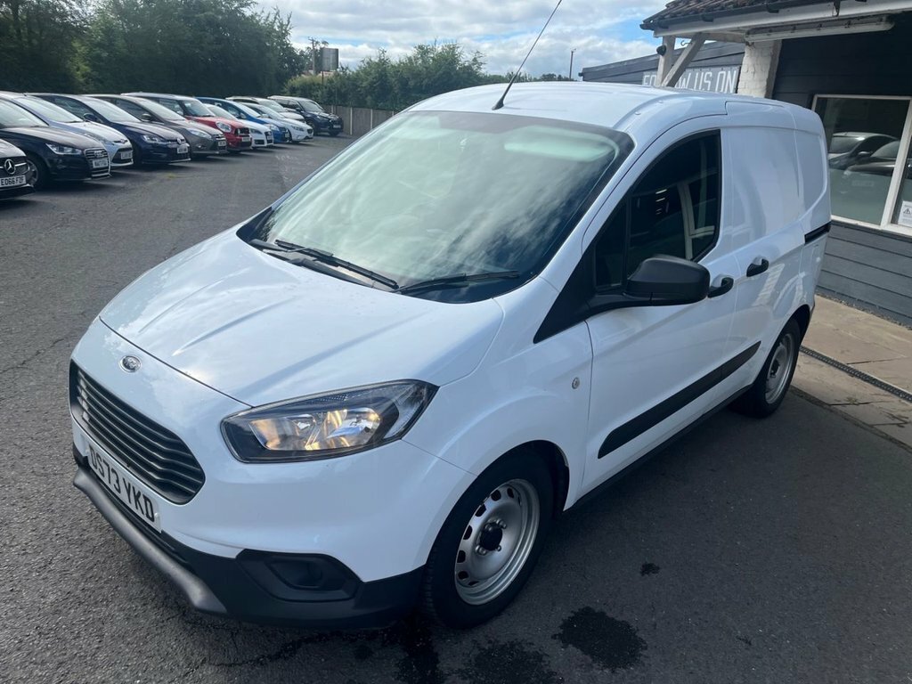 Ford Transit Courier 1L Leader White #5