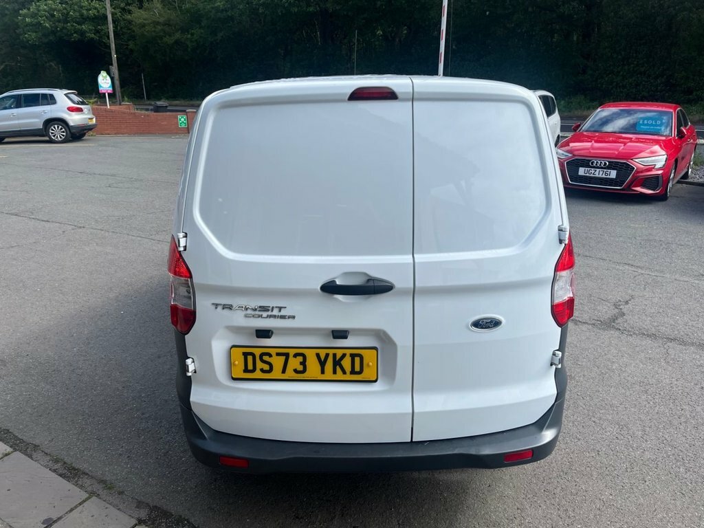 Ford Transit Courier 1.0 Ecoboost Leader Van 6 Speed Blue #23