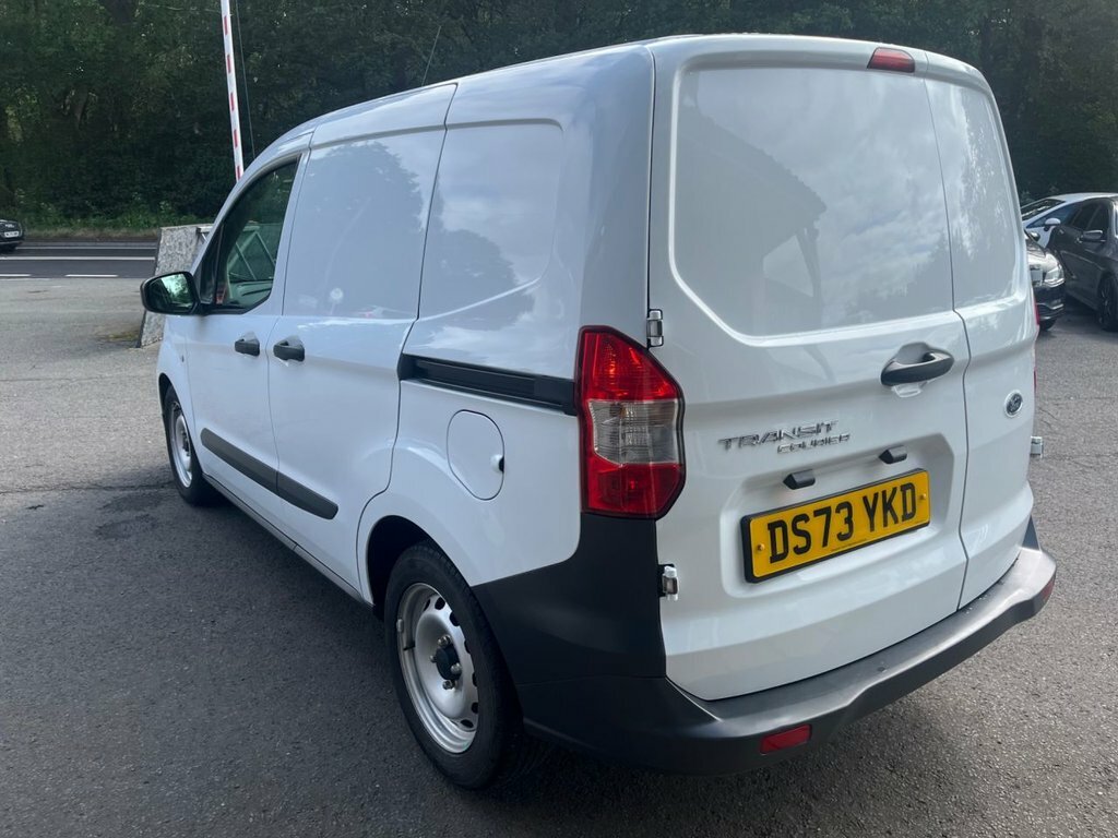 Ford Transit Courier 1.0 Ecoboost Leader Van 6 Speed Blue #20