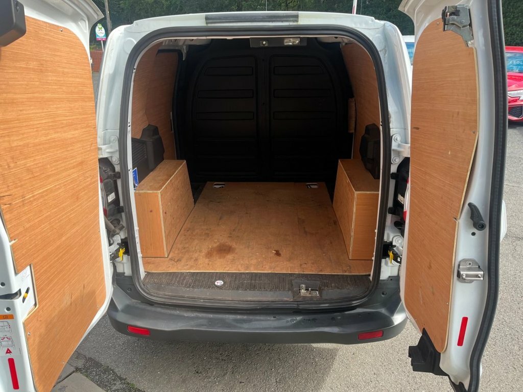 Ford Transit Courier 1.0 Ecoboost Leader Van 6 Speed Blue #36
