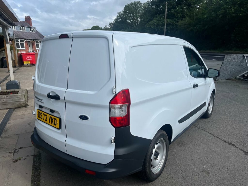 Ford Transit Courier 1.0 Ecoboost Leader Van 6 Speed Blue #22