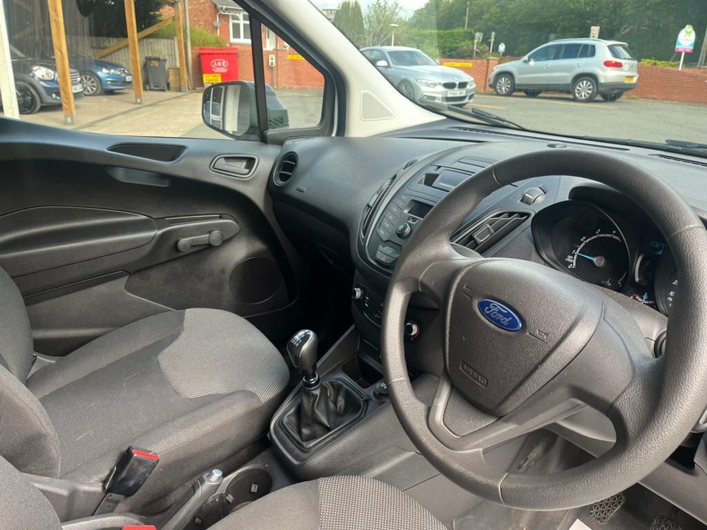 Ford Transit Courier 1L Leader White #2