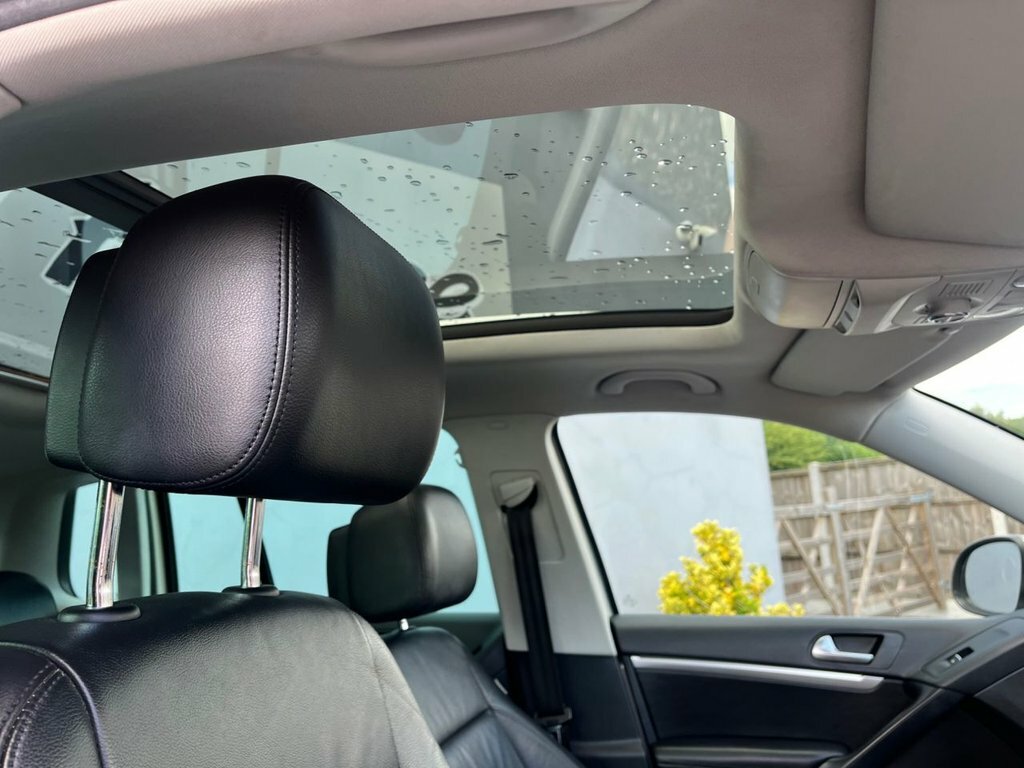 Volkswagen Tiguan 1.4L Match Silver #3