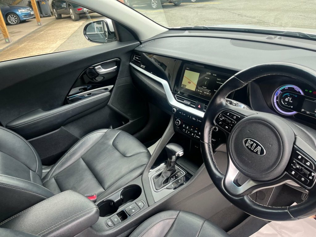 Kia Niro 1L 3 Silver #2