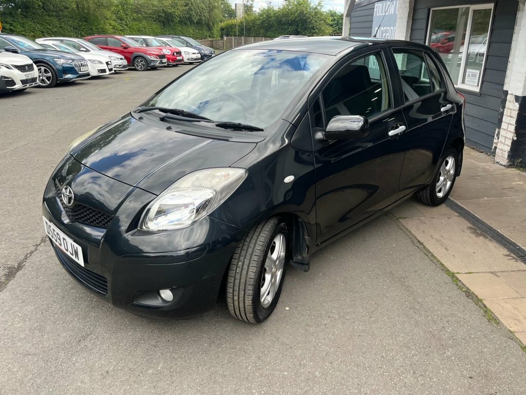 Toyota Yaris Hatchback Grey #55