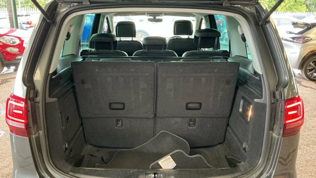 Volkswagen Sharan  Red #7