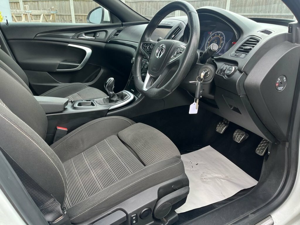Vauxhall Insignia 1.6 Cdti Sri Vx-line Nav Start Stop White #49