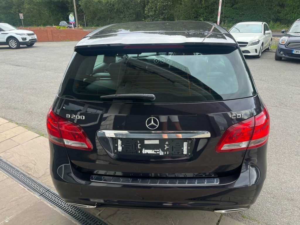 Mercedes-Benz B Class B180 Cdi Amg Line Black #23
