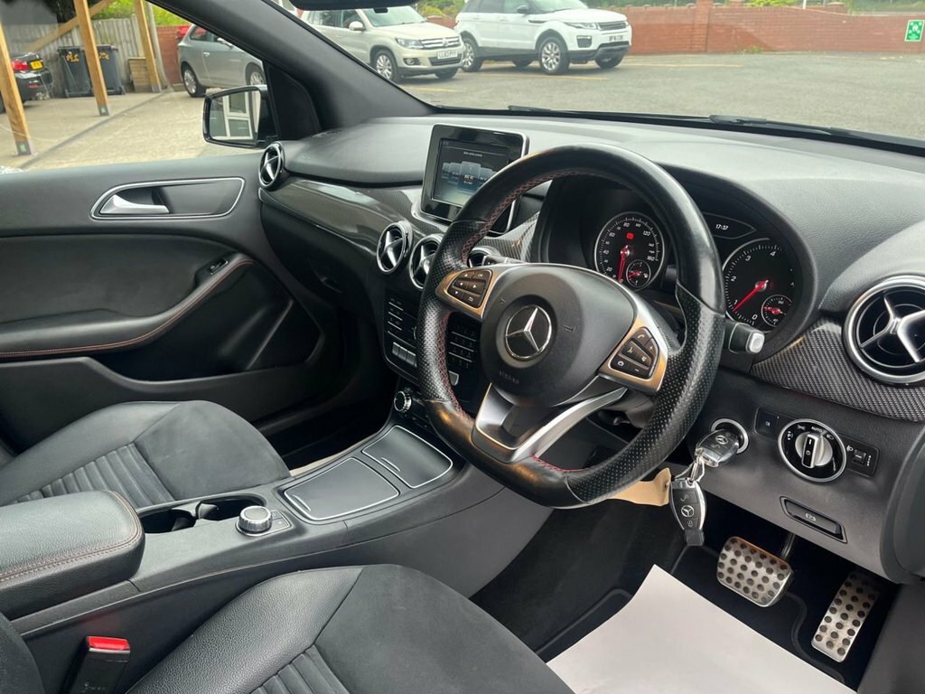 Mercedes-Benz B Class B180 Cdi Amg Line Black #54