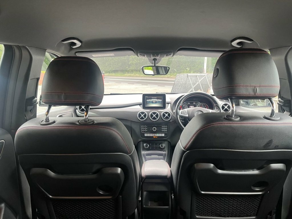 Mercedes-Benz B Class B180 Cdi Amg Line Black #40