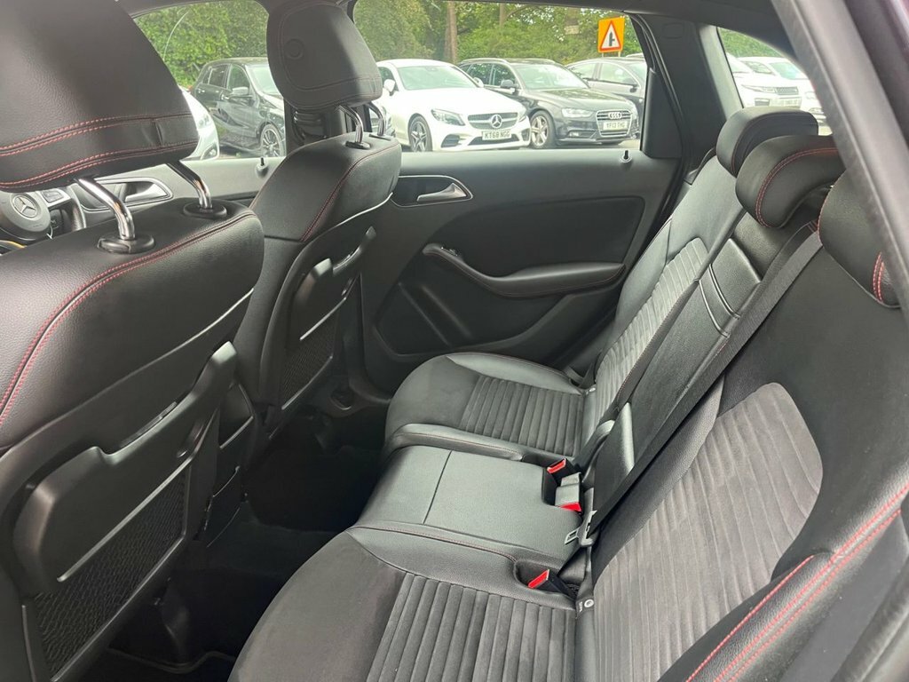 Mercedes-Benz B Class B180 Cdi Amg Line Black #47