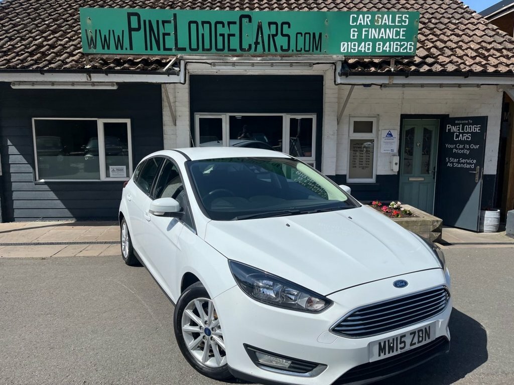 Ford Focus 1L Titanium White