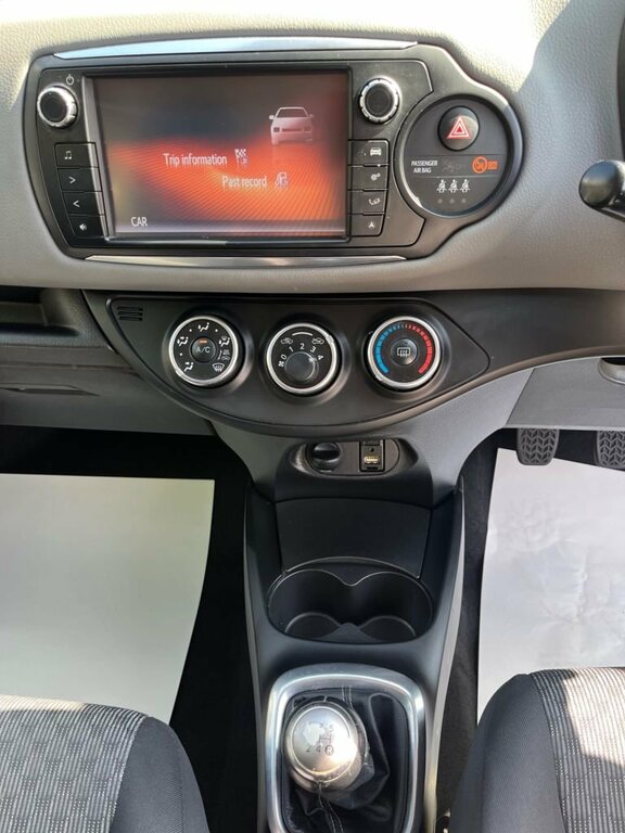 Toyota Yaris 1L Icon SK64XGM Silver #3