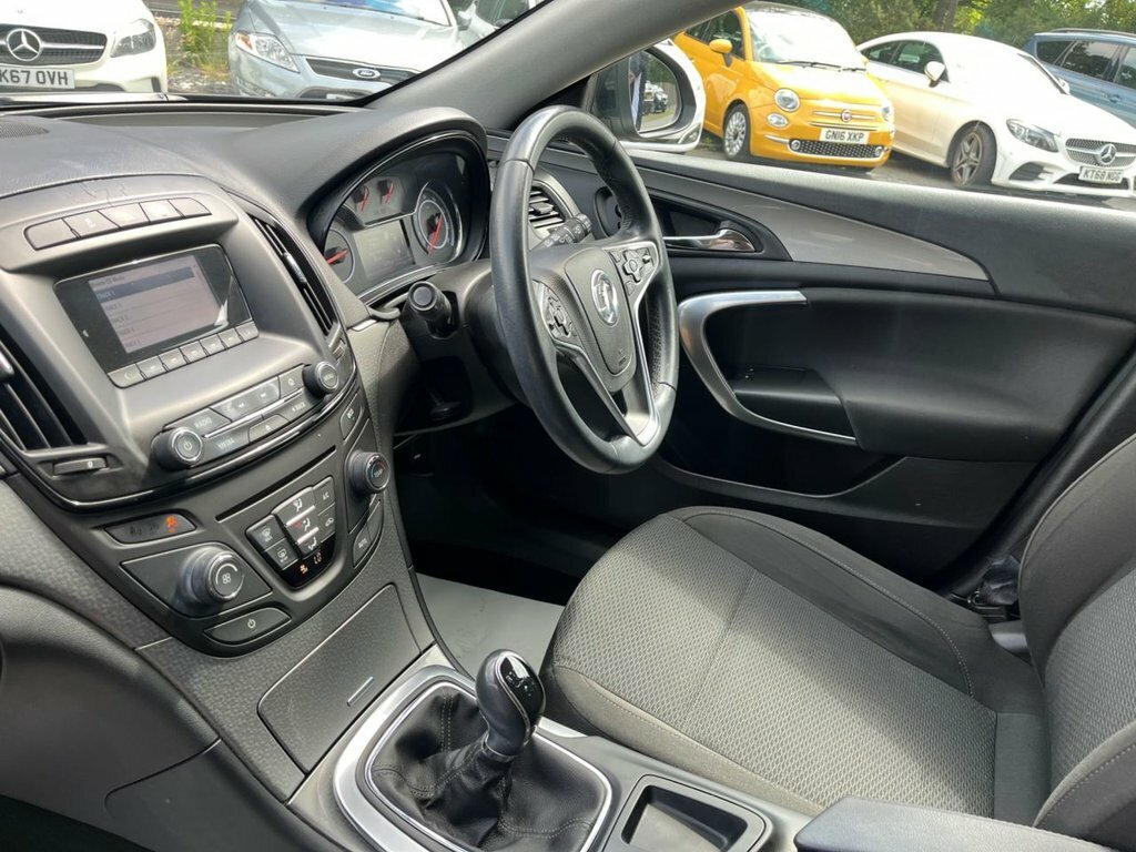 Vauxhall Insignia 2.0 Sri Nav Cdti Ecoflex Ss 167 Bhp White #46