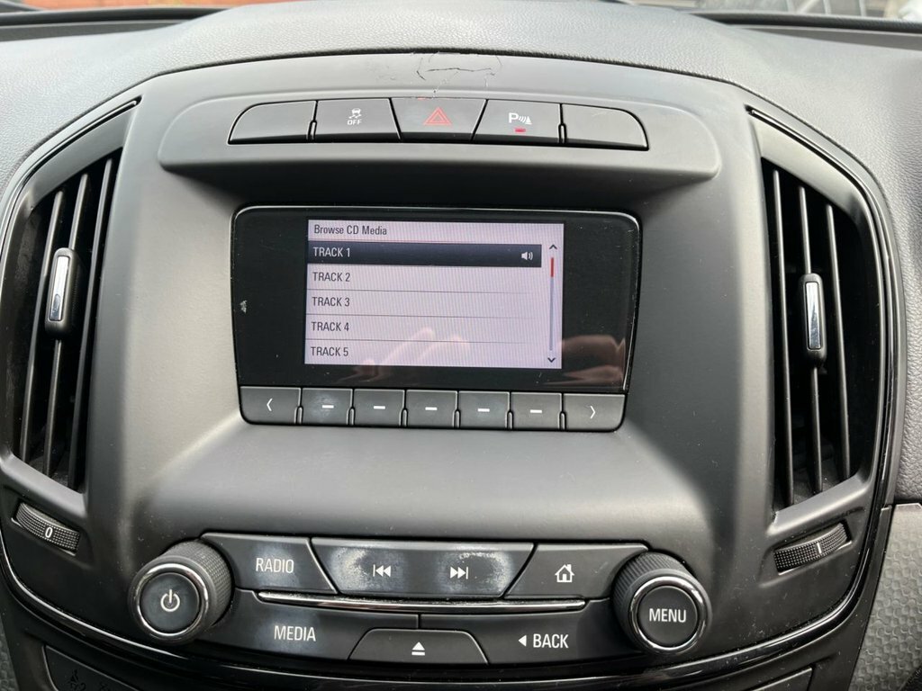 Vauxhall Insignia 1.6L Design Black #4