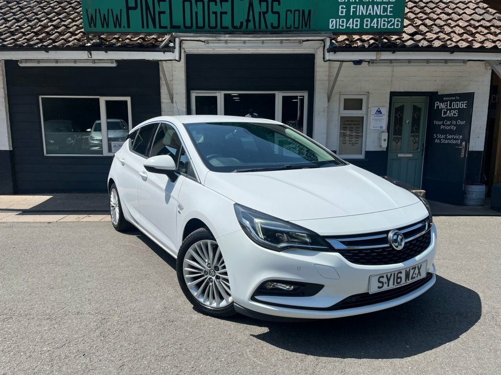 Vauxhall Astra 1L Elite SY16WZX White #6
