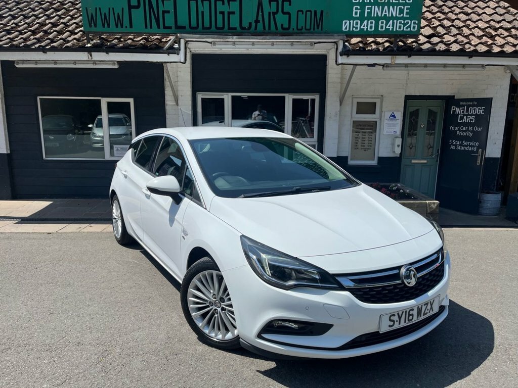 Vauxhall Astra 1L Elite SY16WZX White