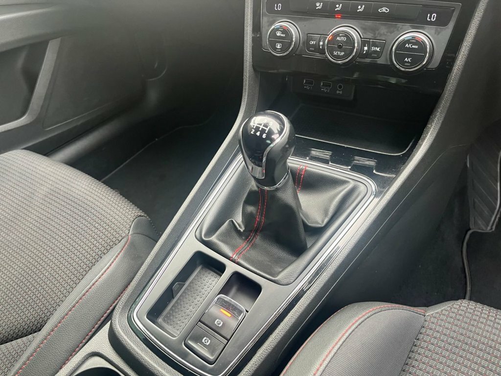 Seat Leon 2.0 Tsi Fr Sport St Dsg Euro 6 S S Purple #40