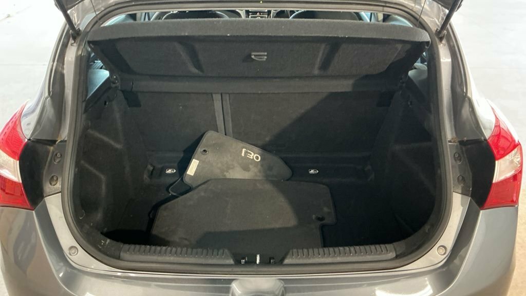 Hyundai I30 1.6 Crdi Se Euro 5 Grey #7