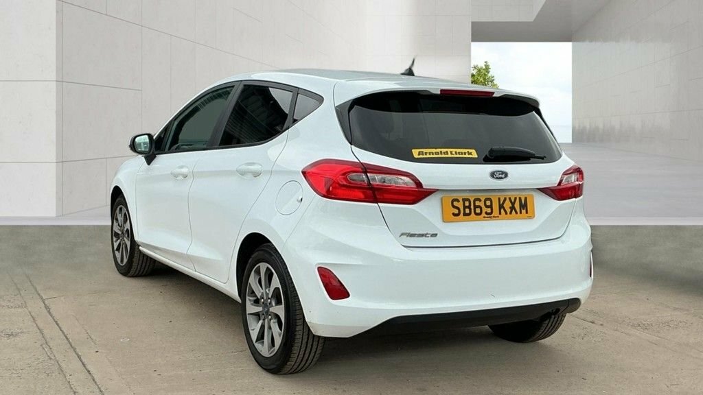 Ford Fiesta 1L Trend White #3
