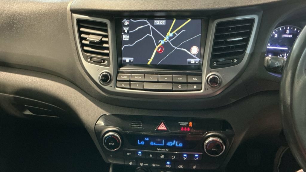 Hyundai Tucson 2.0 Crdi Blue Drive Grey #10