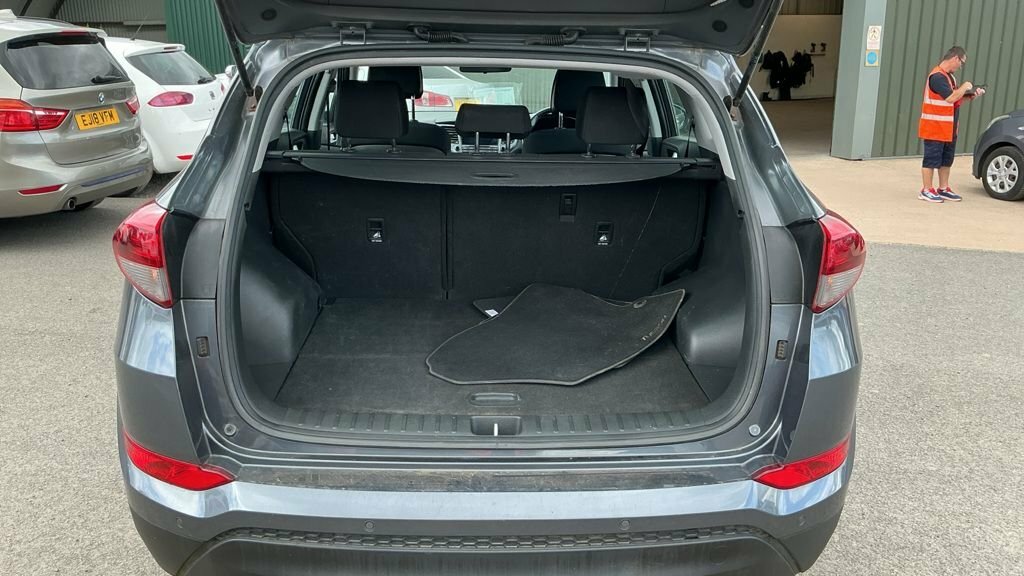 Hyundai Tucson 2.0 Crdi Blue Drive Grey #7