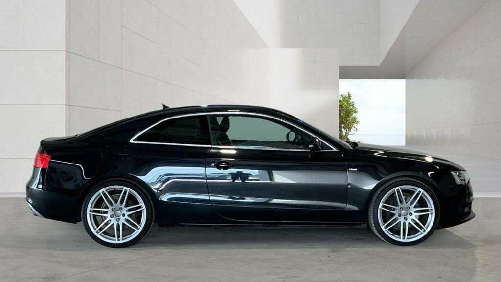 Audi A5 3L S Line Black #5