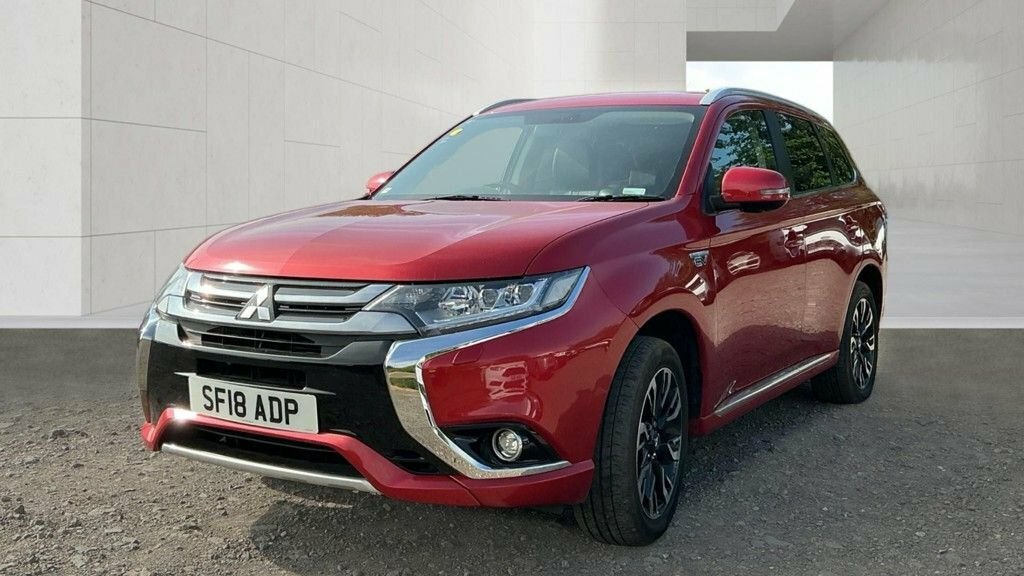Mitsubishi Outlander 2L 4H Red #2